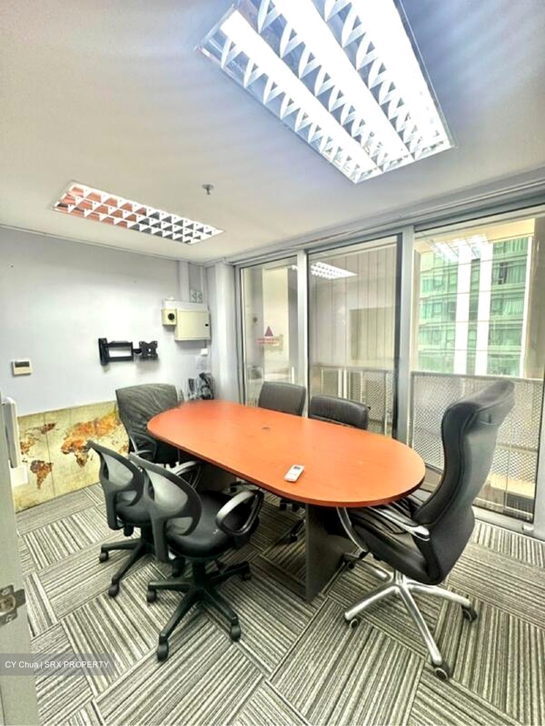 Eon Shenton (D2), Office #452318681